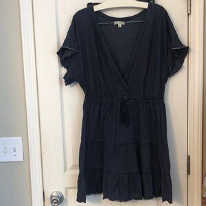 Chic Navy V-Neck Dress with Stripes